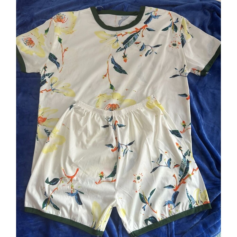 Womens L White Floral Print Knit Pajama Set Short Sleeve Top Shorts Boho 2pc